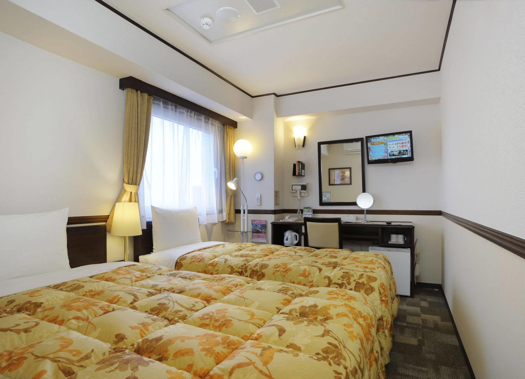 Toyoko Inn Aizuwakamatsu Ekimae Exteriér fotografie