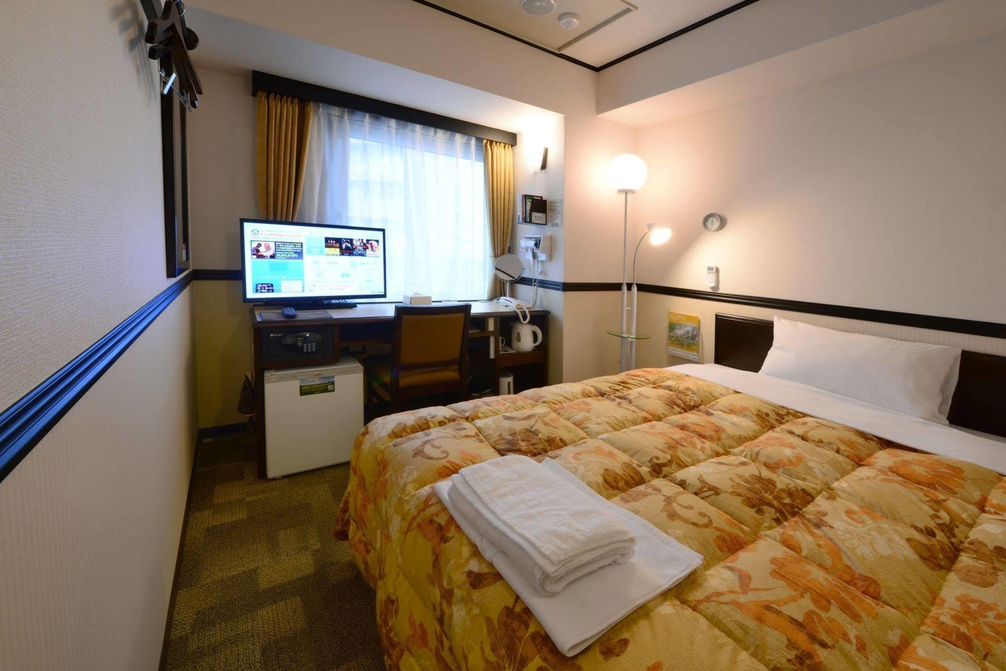 Toyoko Inn Aizuwakamatsu Ekimae Exteriér fotografie